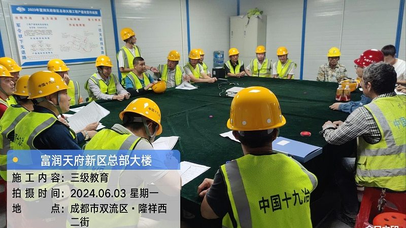 在录取过程中，考生需要注意以下几点：